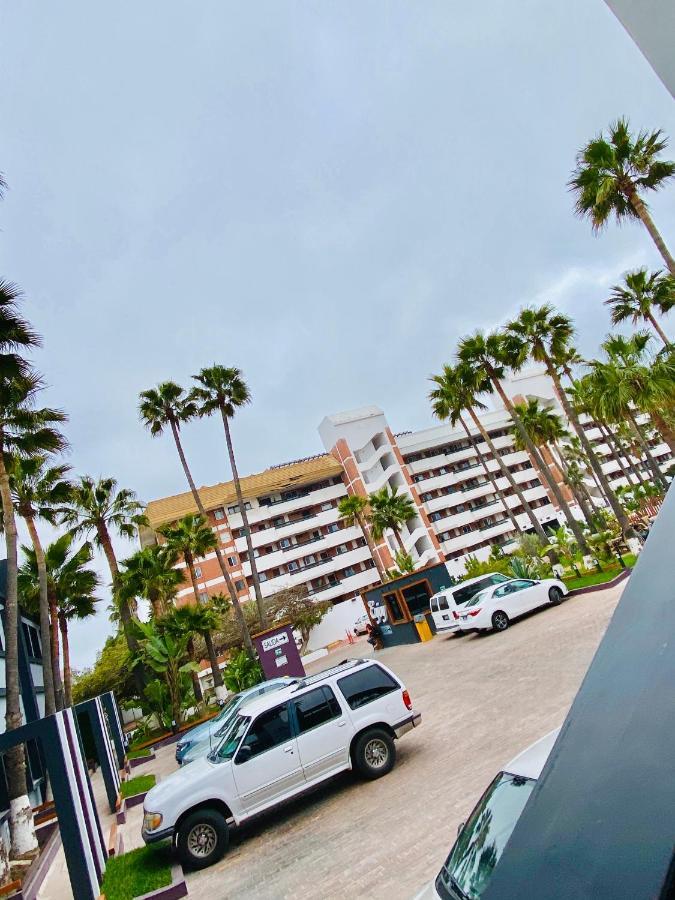 Hotel Enjoy Rosarito Ла-Хойя Экстерьер фото
